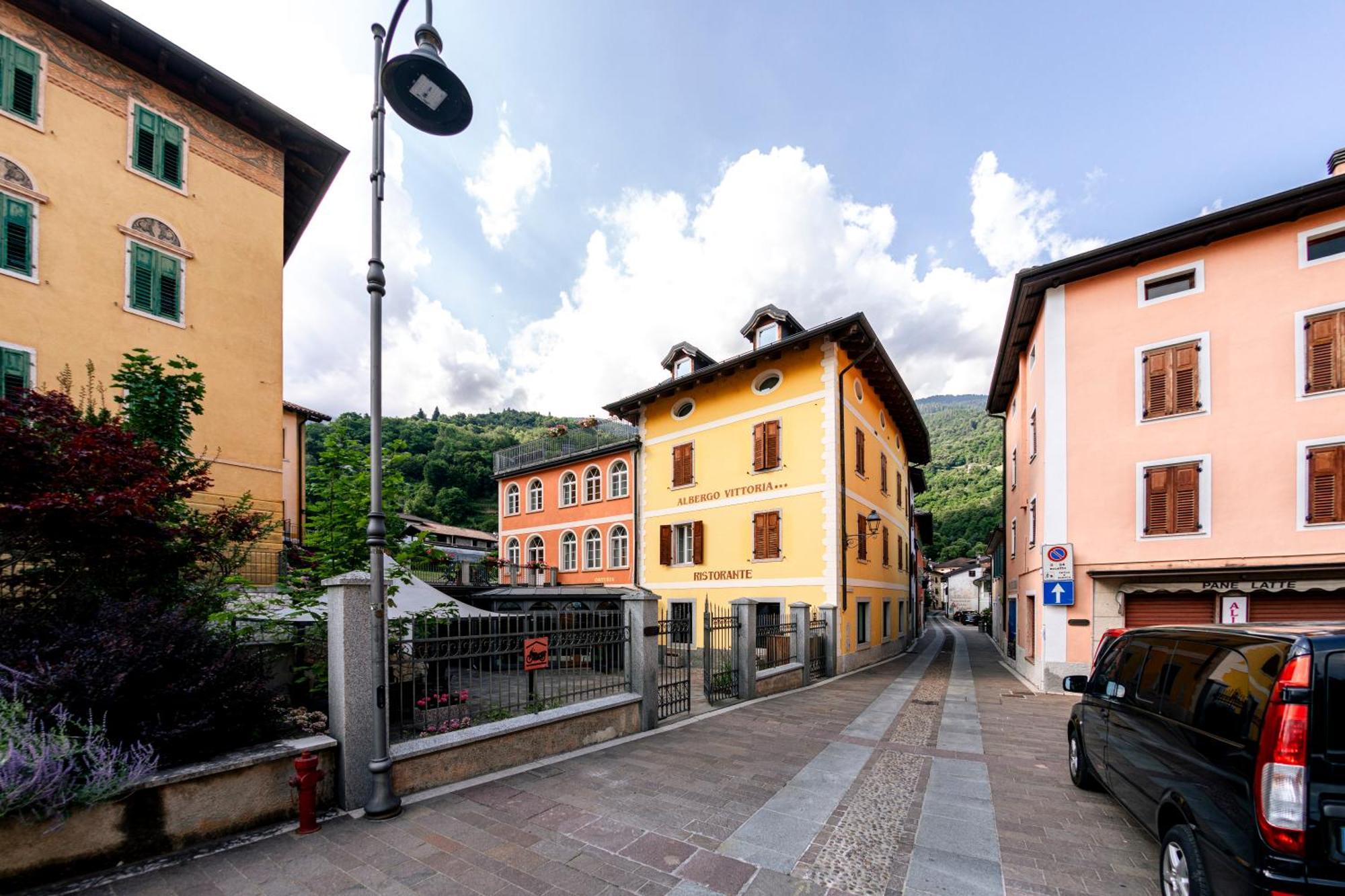 Hotel Vittoria Roncegno Экстерьер фото