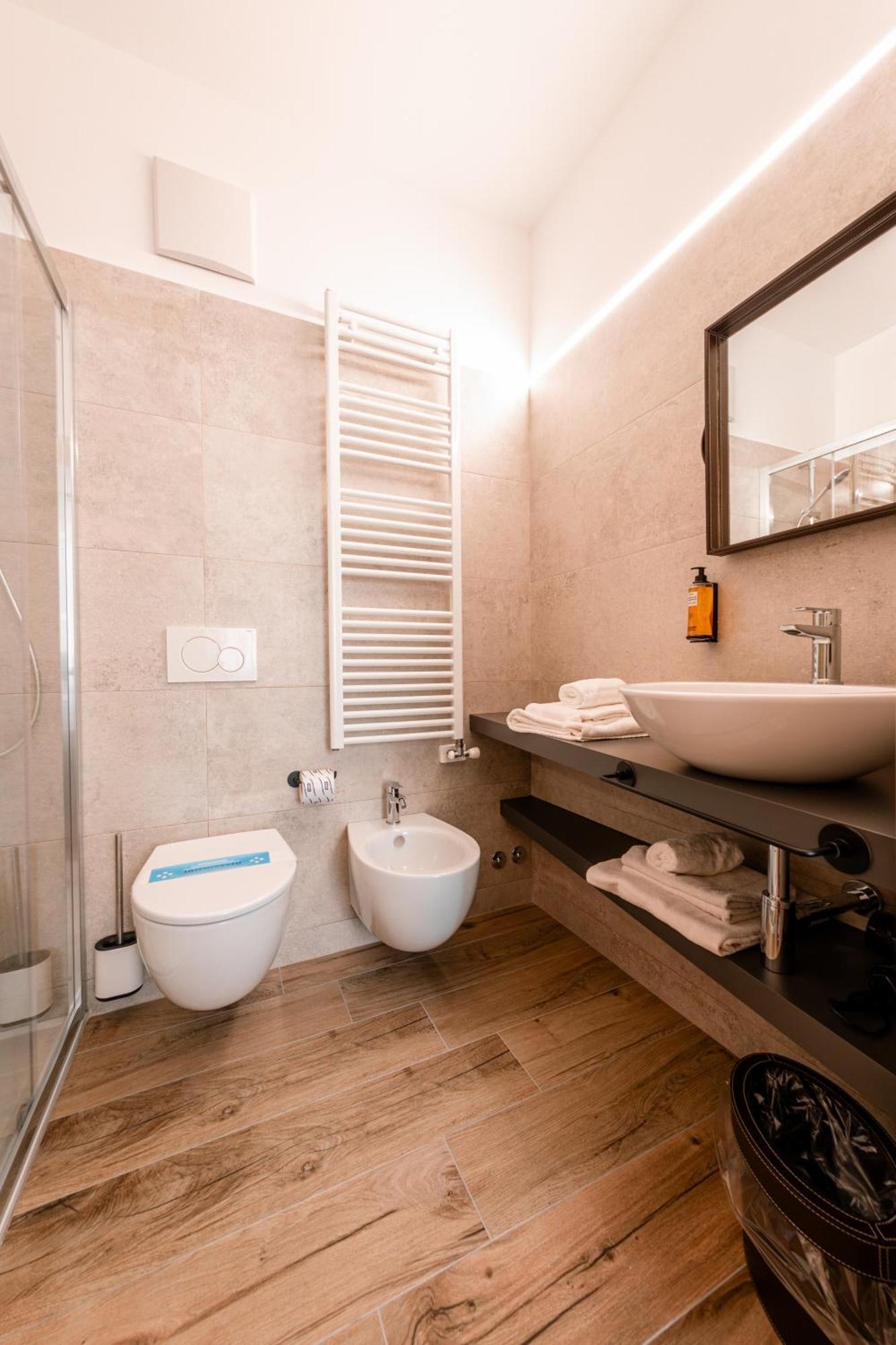 Hotel Vittoria Roncegno Экстерьер фото
