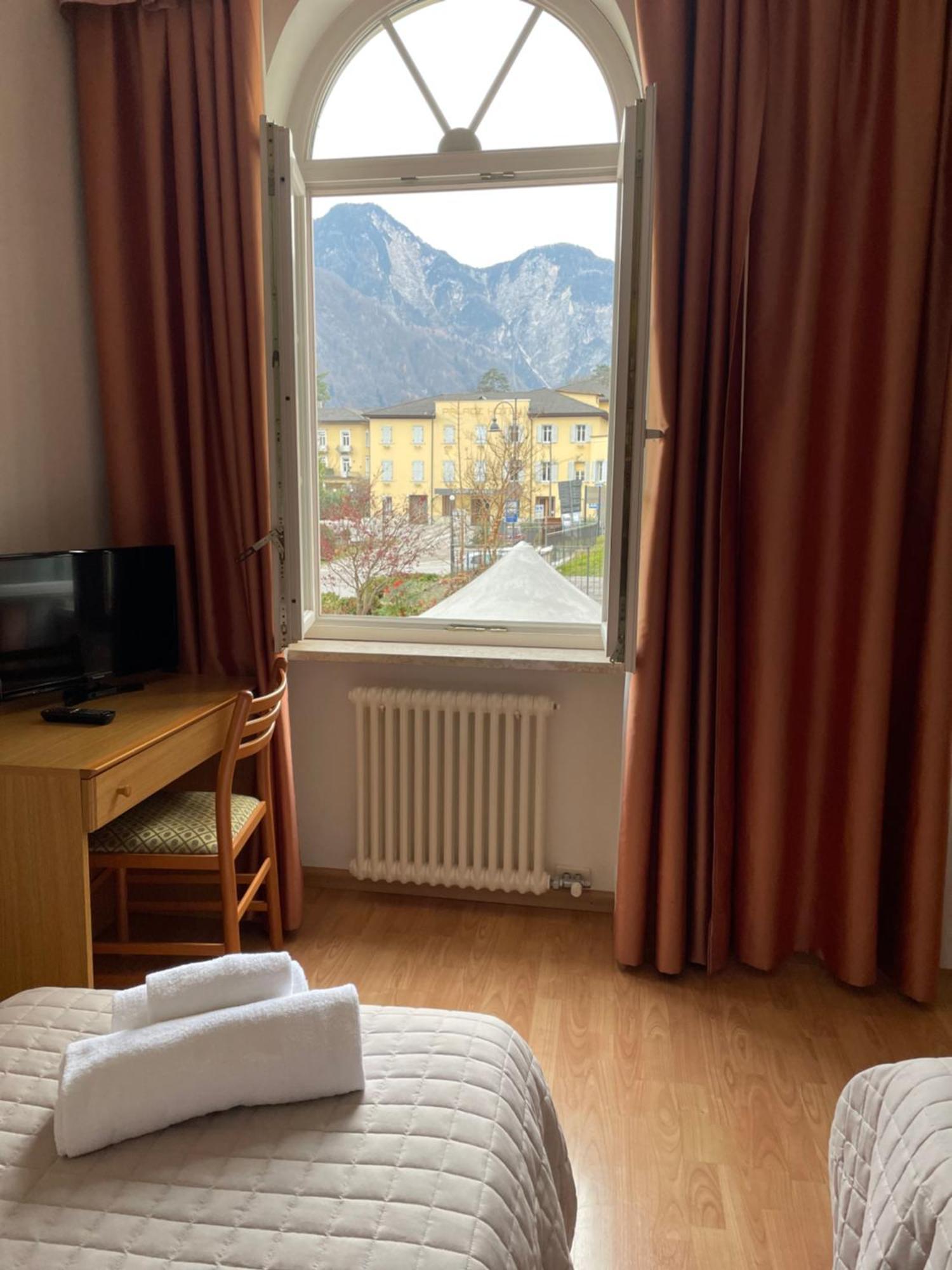 Hotel Vittoria Roncegno Экстерьер фото